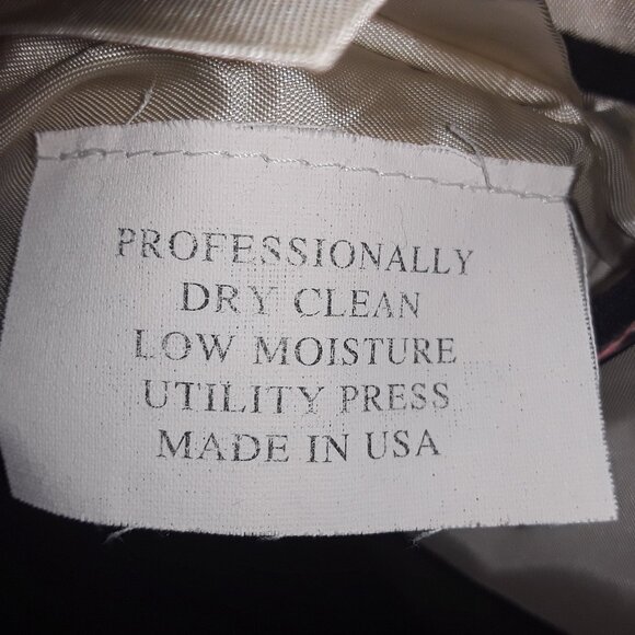 Fioravanti Studio New York mens large black 100% cashmere w/gold satin lining - Picture 10 of 10